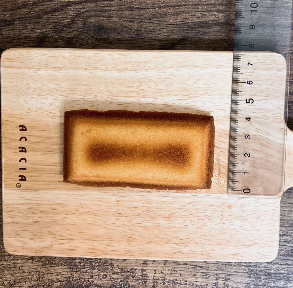 カフェック（CAFE,Q TOKYO）のプレーンフィナンシェ 大きさ01