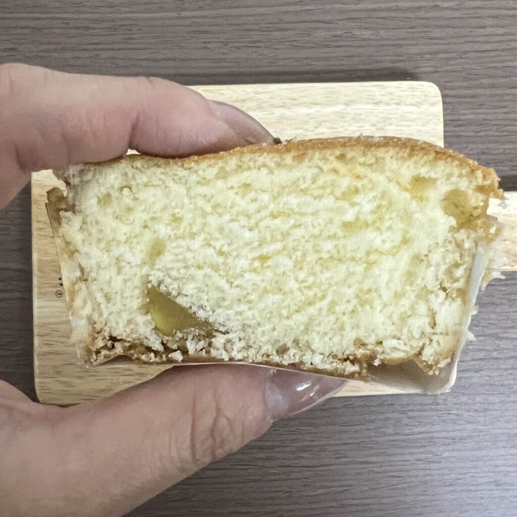 コート・ダジュールの菓子詰合せ つくばフォーチューン栗のマドレーヌ 断面