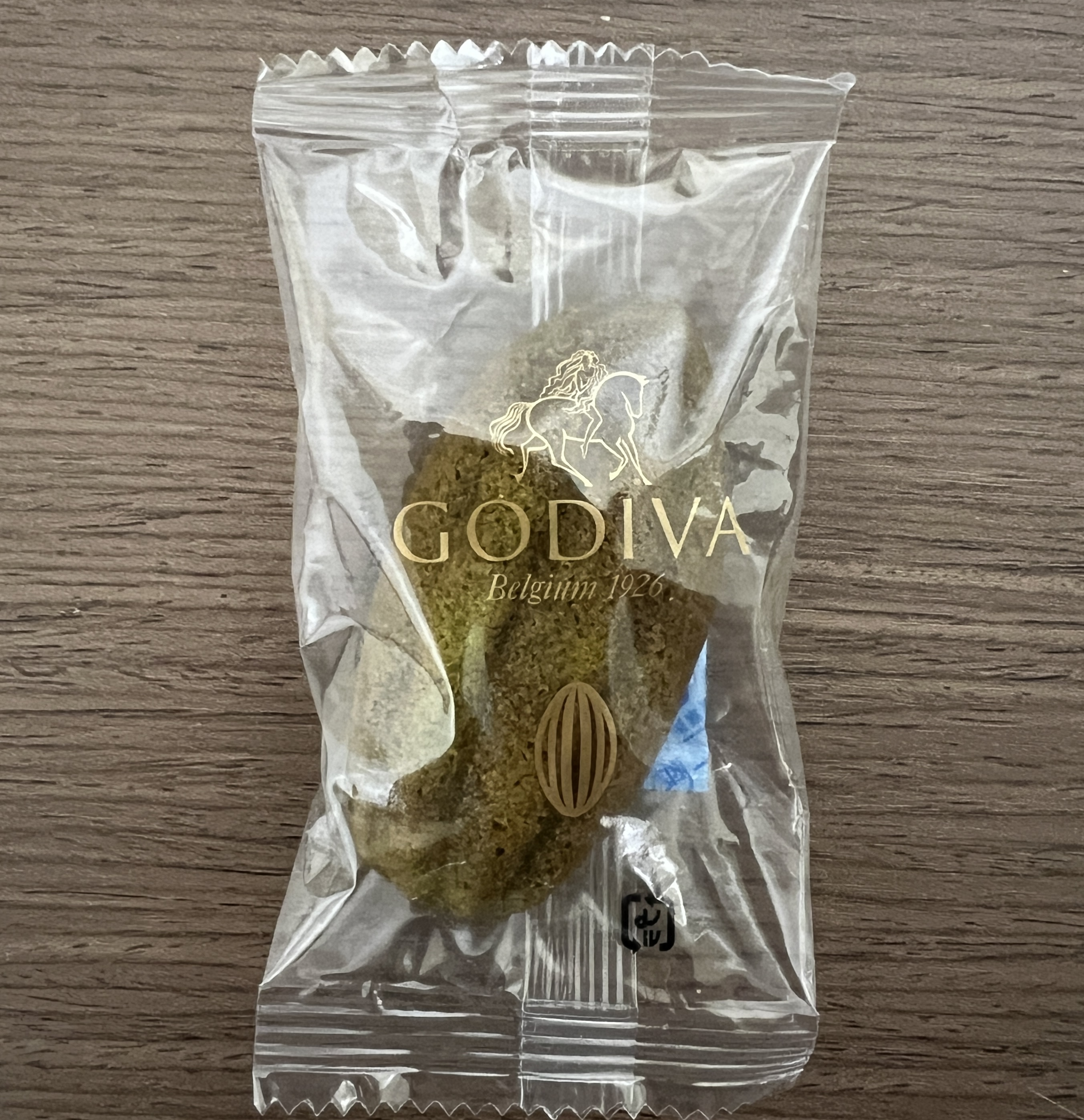 godiva-matcha_package_front.jpg