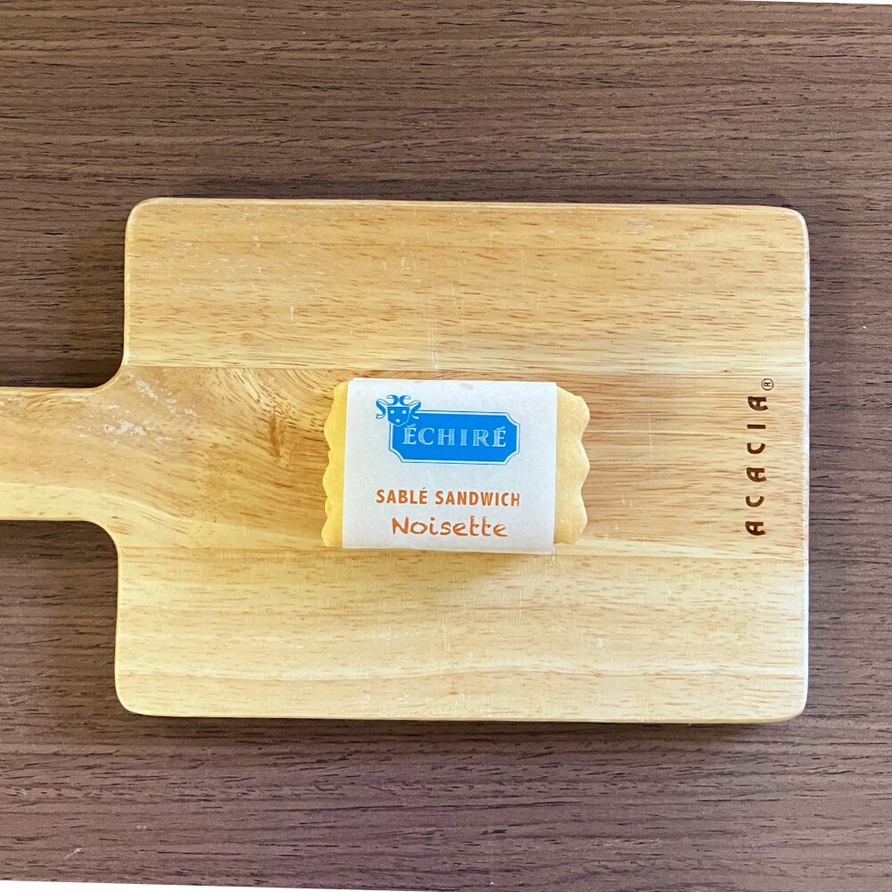 ECHIRE（エシレ）のサブレサンドノワゼット01