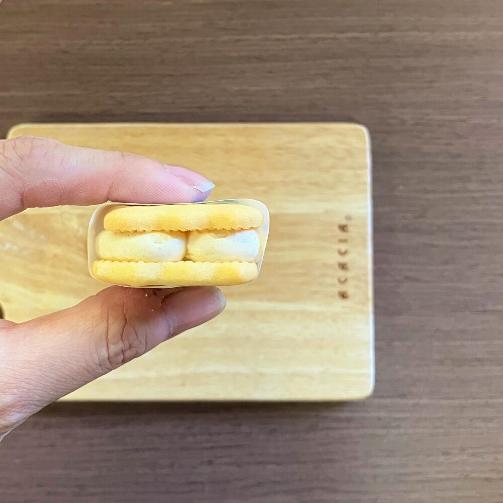 ECHIRE（エシレ）のサブレサンド ノワゼット02