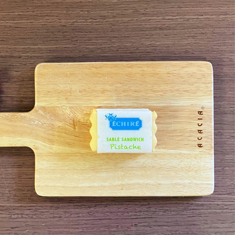 ECHIRE（エシレ）のサブレサンドピスタチオ01