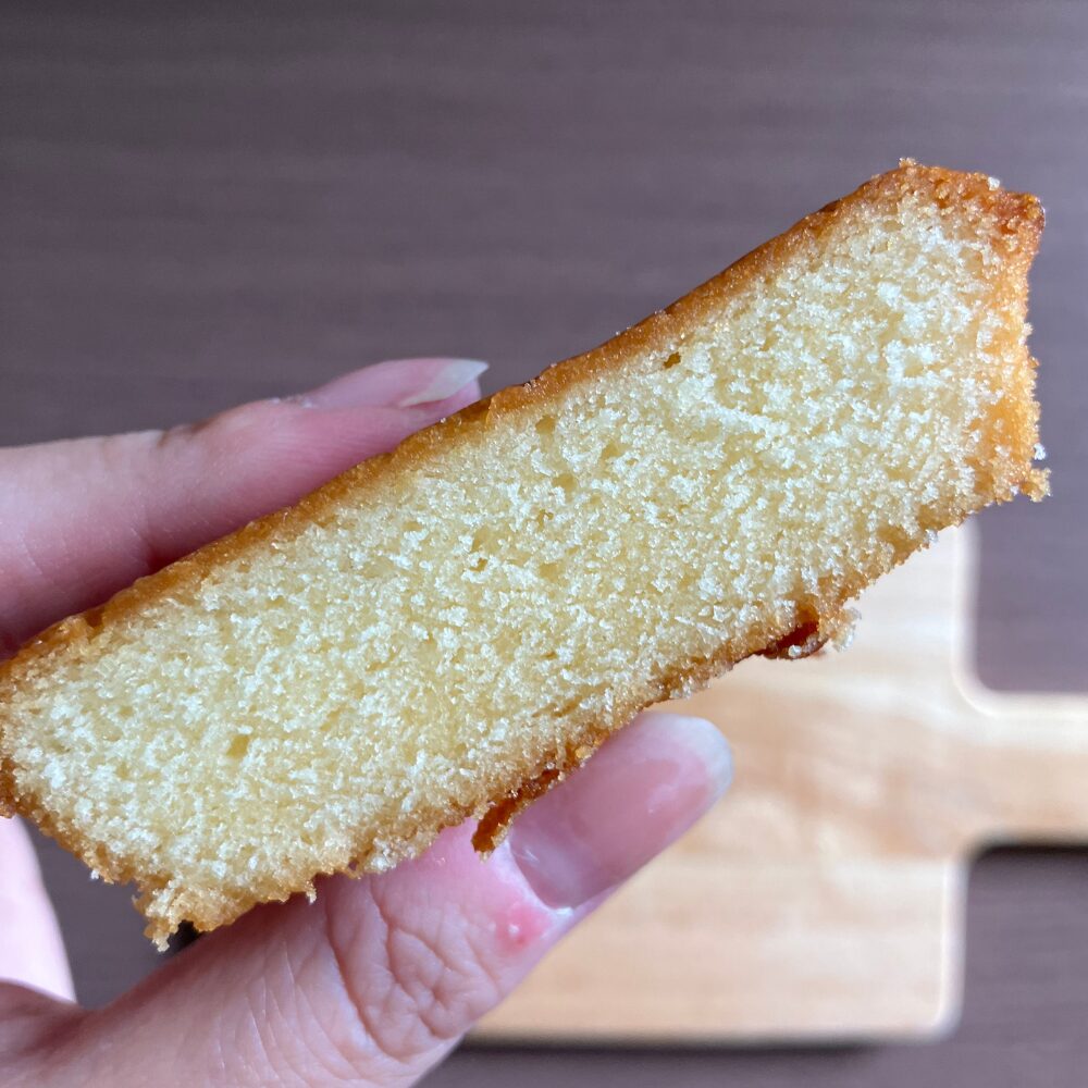 ノワ・ドゥ・ブール（noix de beurre）のマドレーヌ 断面