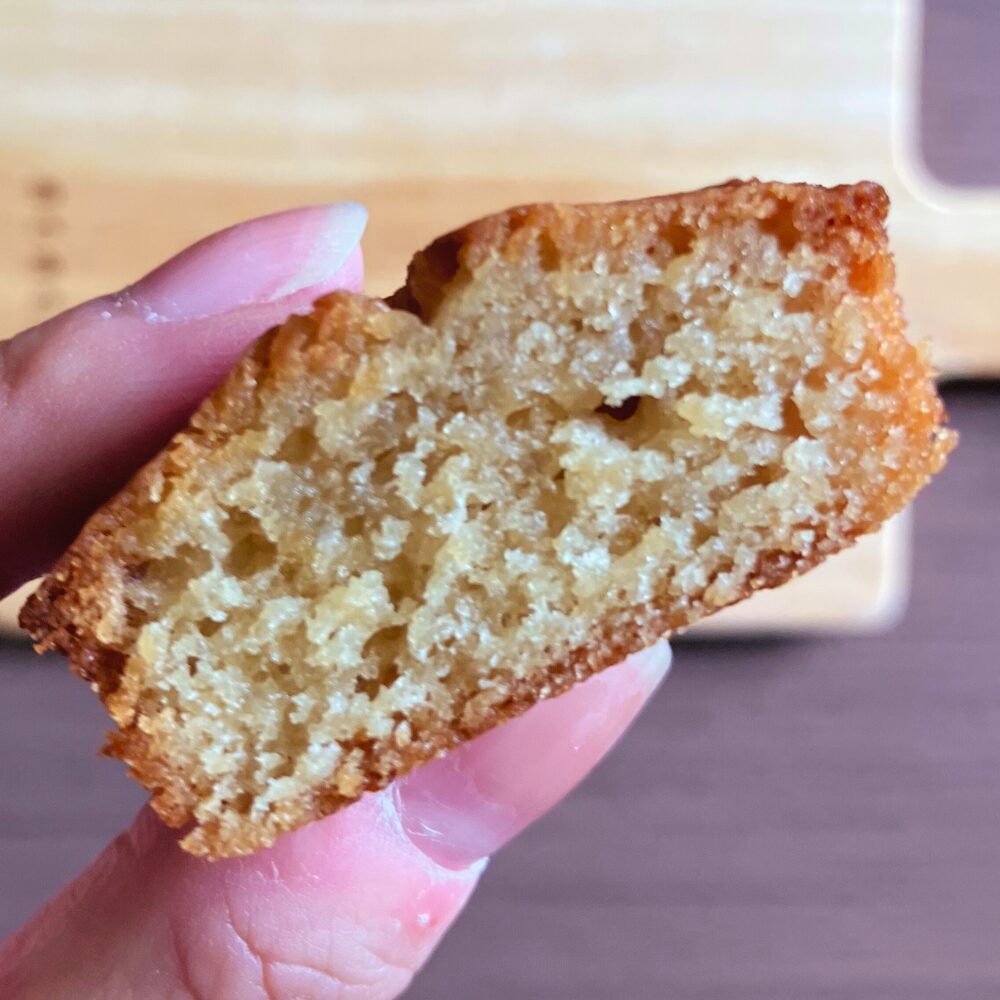 ノワ・ドゥ・ブール(noix de beurre)のフィナンシェ 断面