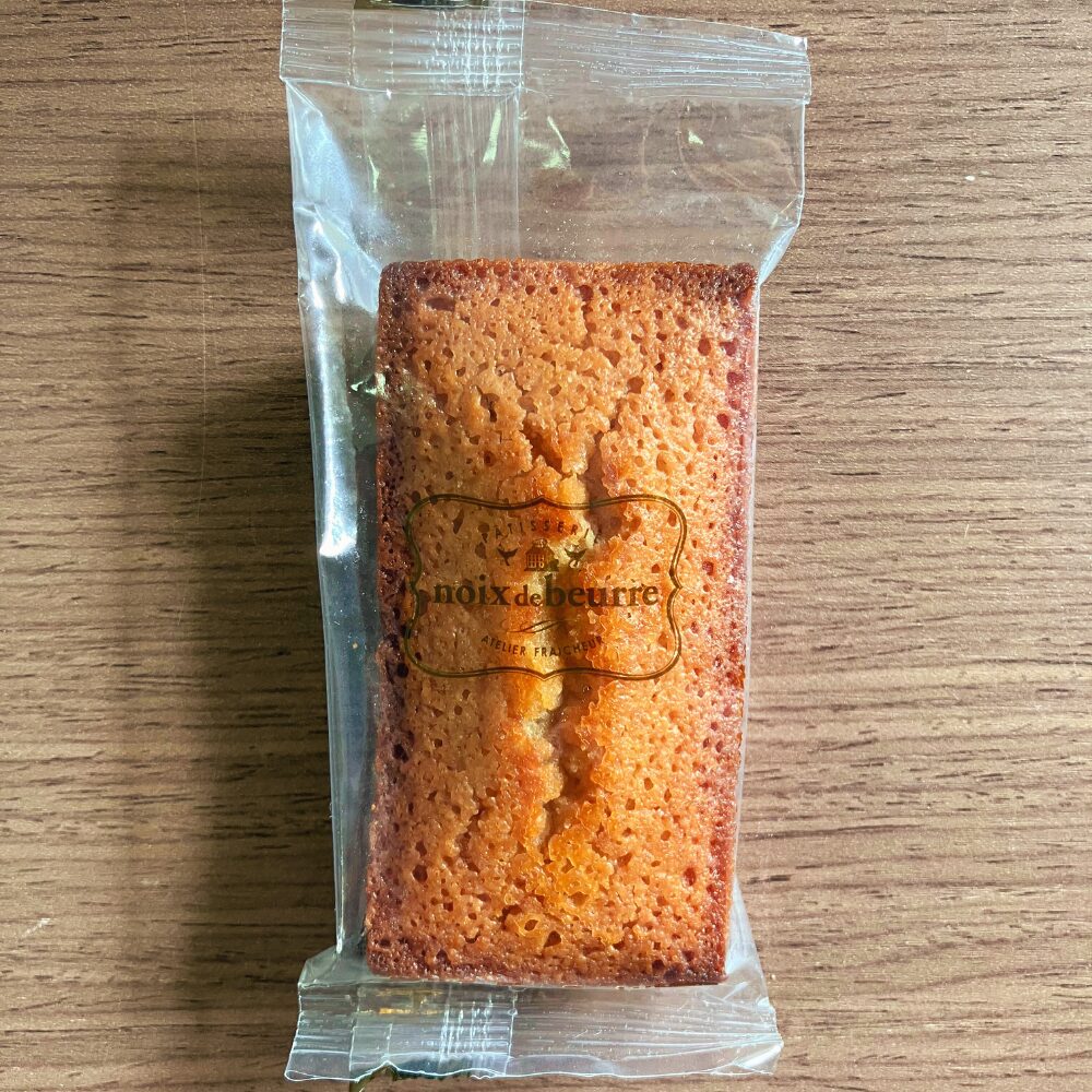 ノワ・ドゥ・ブール(noix de beurre)のフィナンシェプレーン パッケージ表