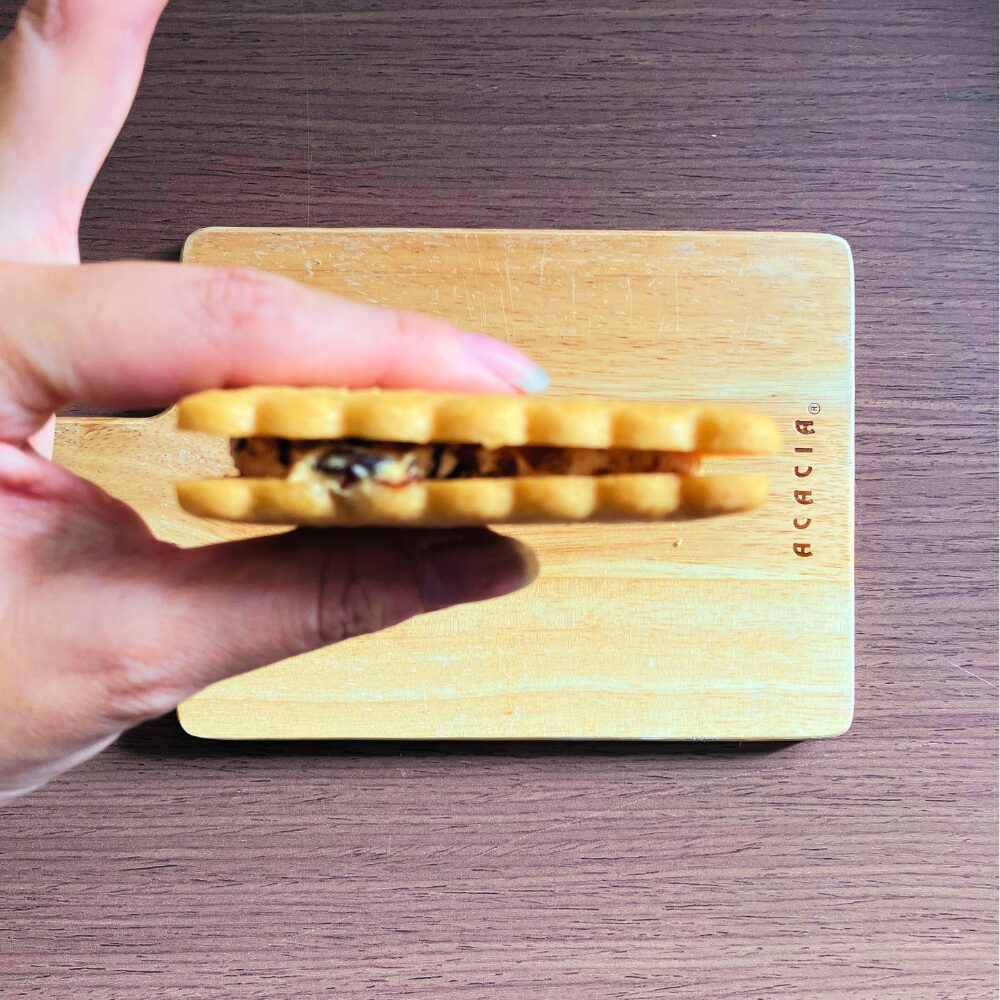 セシボン（C'estsibon）のバターサンドはね駒02