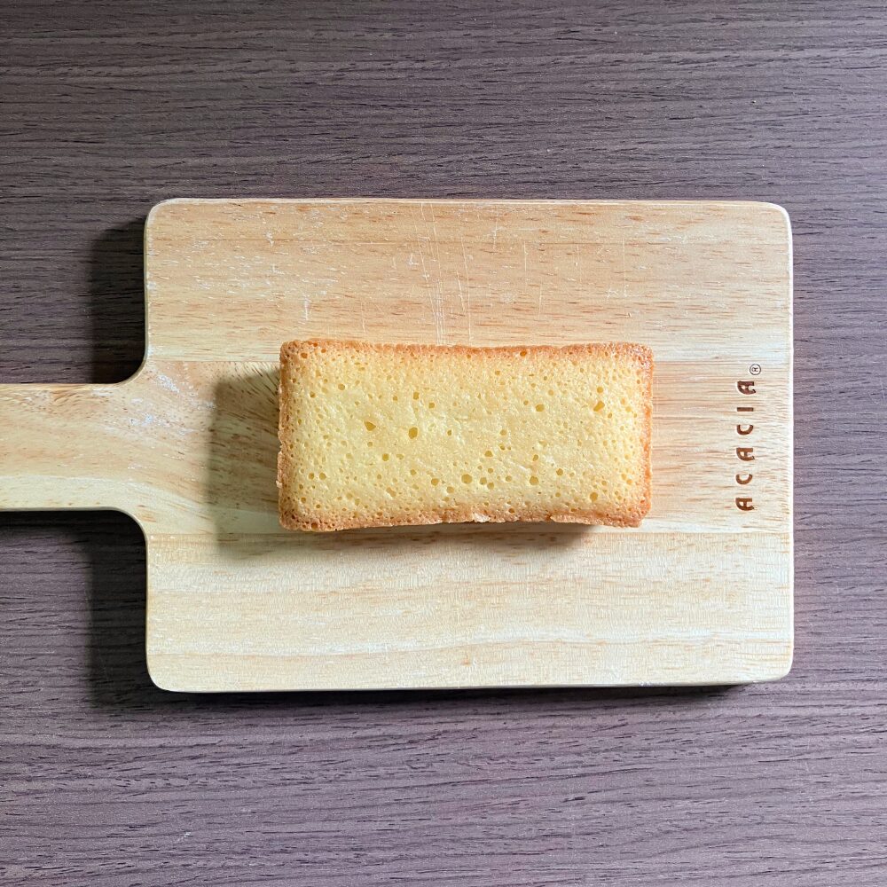 ニューデイズの発酵バターを使ったフィナンシェ01