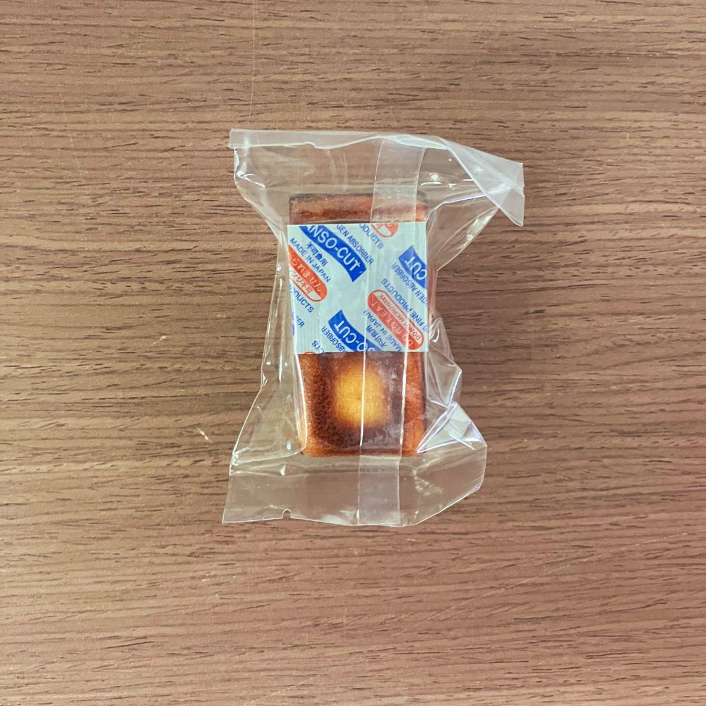 ちひろ菓子店の人生最高のフィナンシェチーズの王様 パッケージ裏