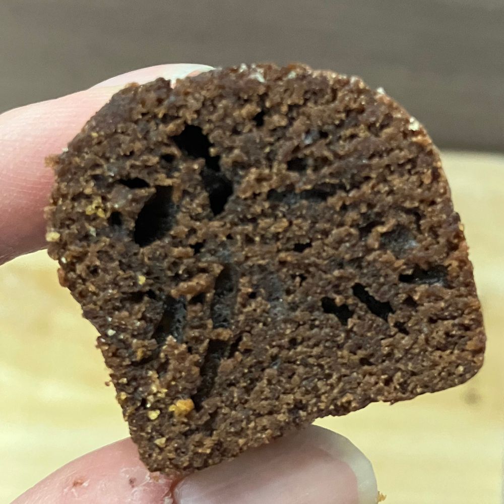 ちひろ菓子店の人生最高のフィナンシェ極みショコラ断面